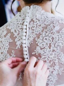 White Corded Lace - Belinda -Bridal Fabric Shop AgreatuseofBelindaLaceinthebackofthisbridalgown