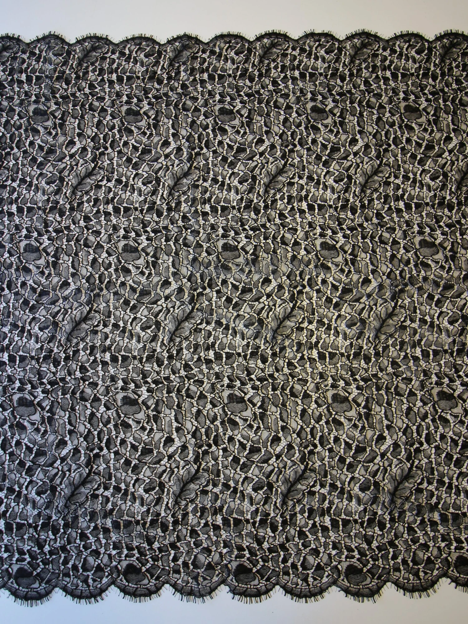 Black Chantilly Lace - Elara 2 Black Chantilly Lace - Elara - Image 2