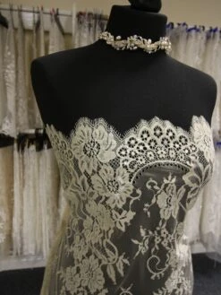 Champagne Raschel Lace - Brooke -Bridal Fabric Shop ChampagneLace Brooke