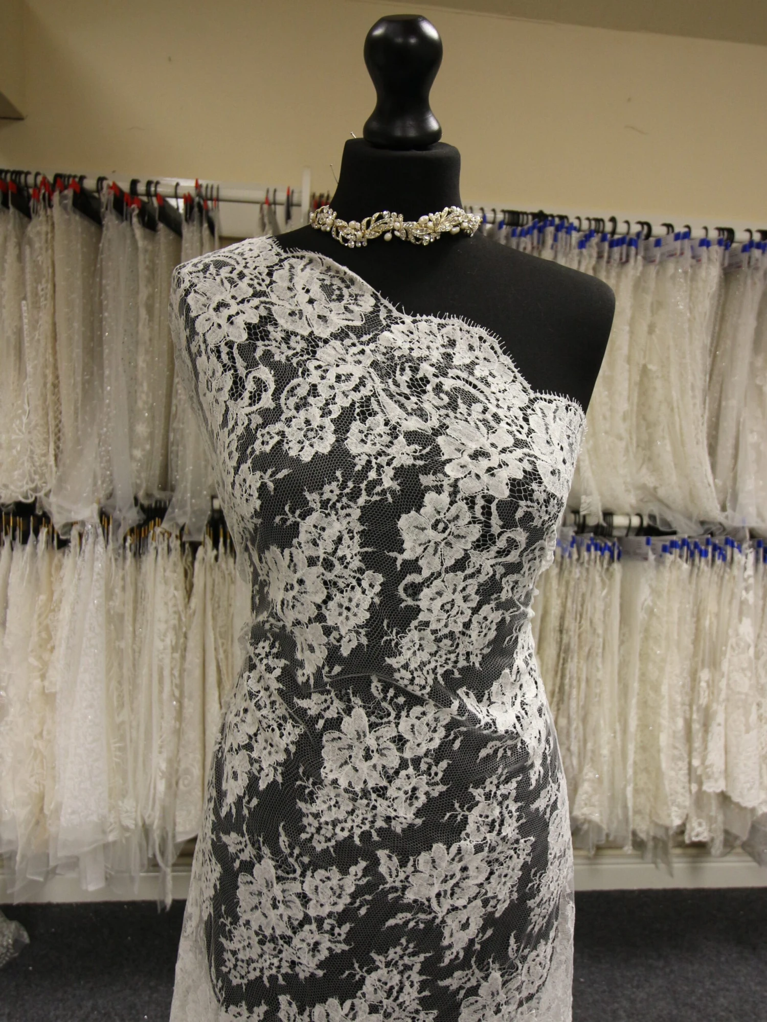 Ivory Chantilly Lace - Serenity 6 Ivory Chantilly Lace - Serenity - Image 6