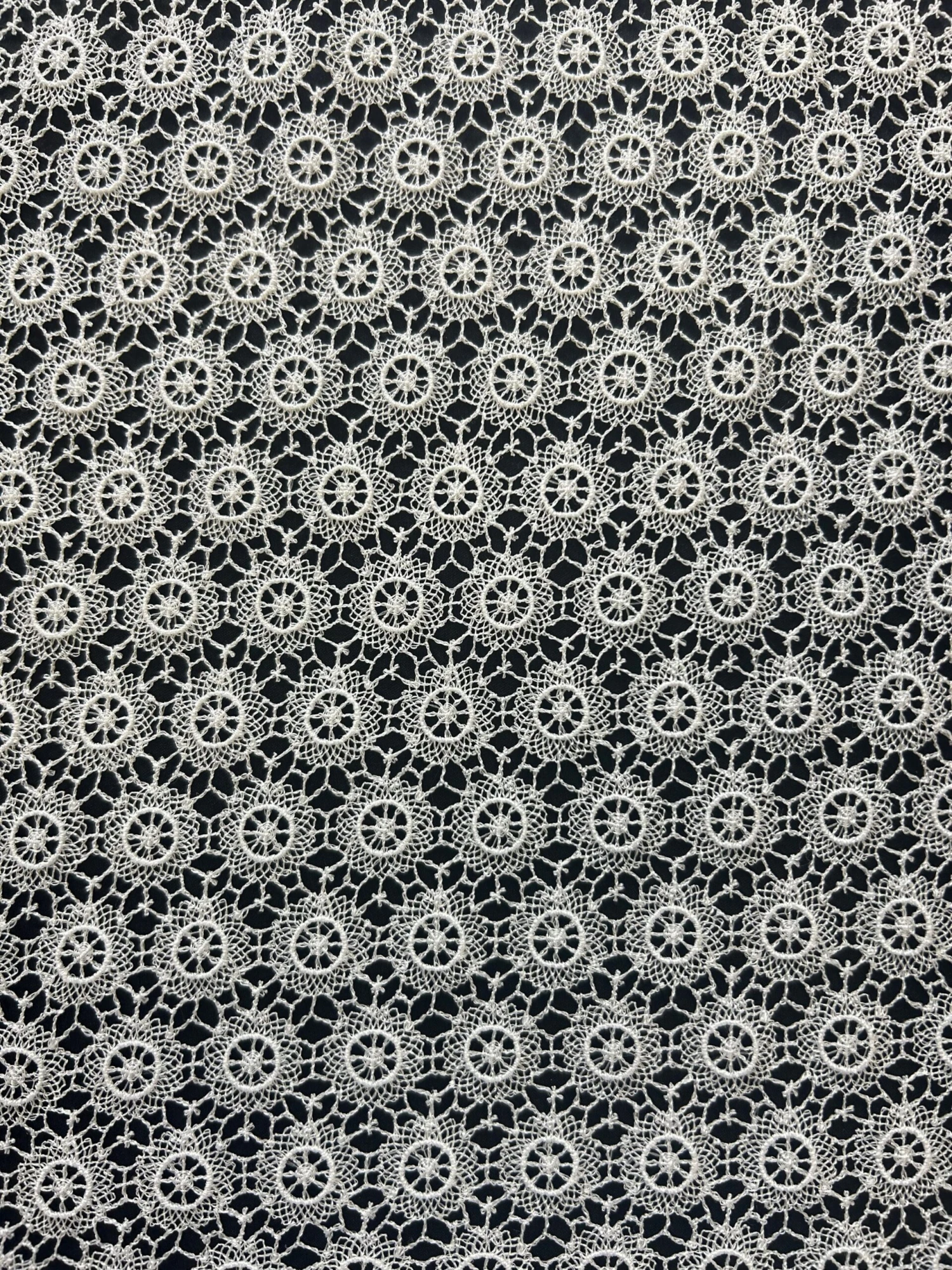 White Guipure Lace - Gordonia 9 White Guipure Lace - Gordonia - Image 9