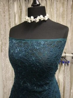 Green Raschel Lace - Ezra -Bridal Fabric Shop GreenLace Ezra 3cfe1607 d4fc 4723 b45d eb93a95e6755