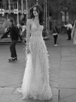 Ivory Feather Lace - Azzurra -Bridal Fabric Shop H3023 D1