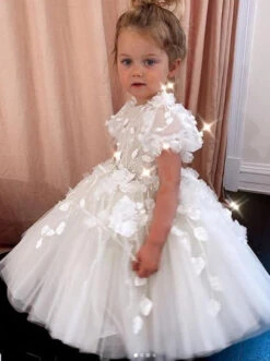 Ivory 3D Floral Lace - Loveleen 20 Ivory 3D Floral Lace - Loveleen -Bridal Fabric Shop H5035 D4