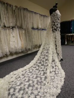 Ivory Flower Lace - Arianna 15 Ivory Flower Lace - Arianna -Bridal Fabric Shop IvoryBridalLace Arianna