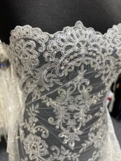 Ivory Vintage Style Lace - Robyn -Bridal Fabric Shop IvoryBridalLace Robyn 3b59ecf4 c2d3 470a 9d17 792352bc9c76