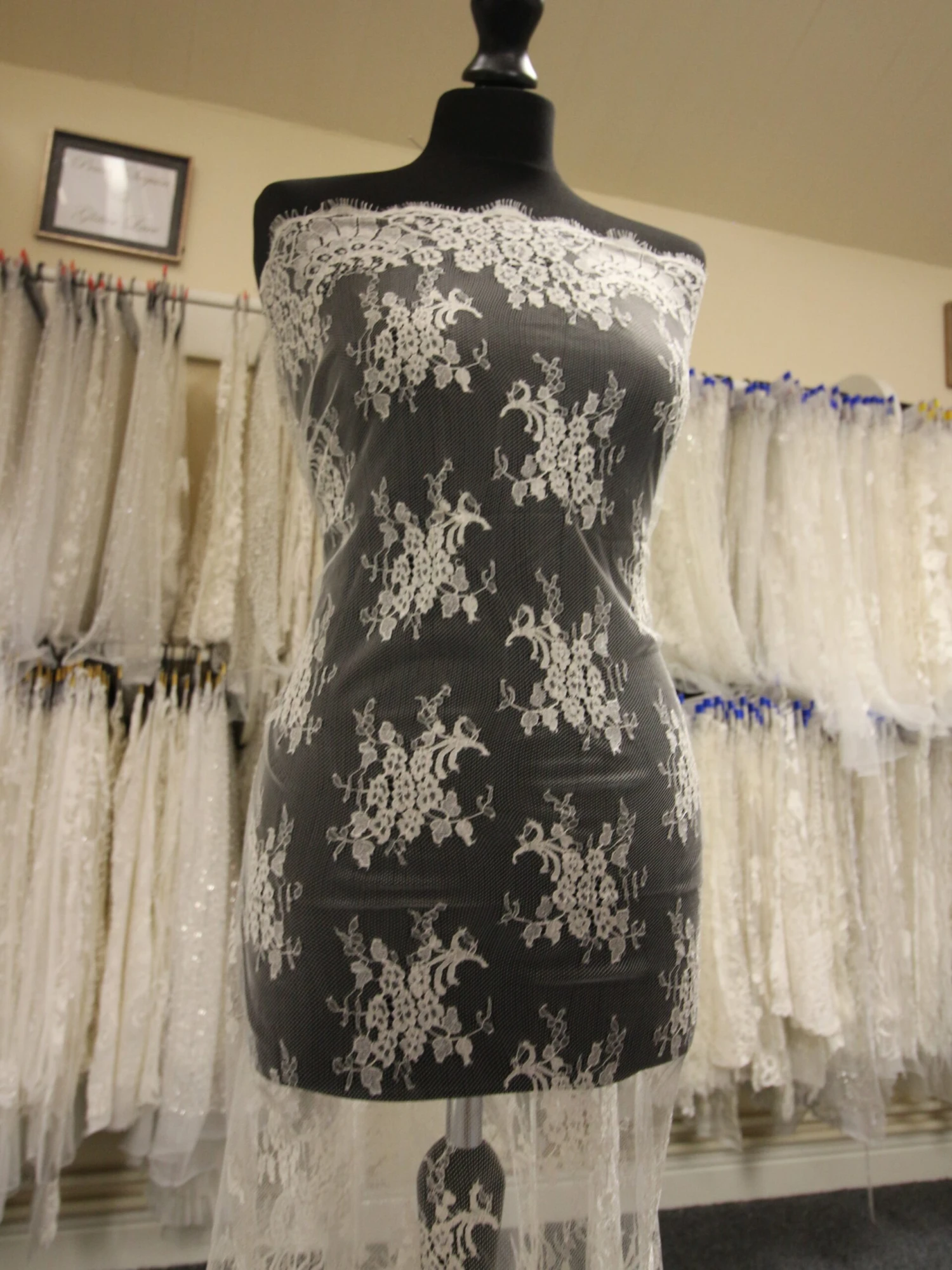 Ivory Chantilly Lace - Lillian 3 Ivory Chantilly Lace - Lillian - Image 3