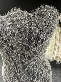 Ivory Chantilly Lace - Samantha 13 Ivory Chantilly Lace - Samantha -Bridal Fabric Shop IvoryWeddingdresslace Samantha