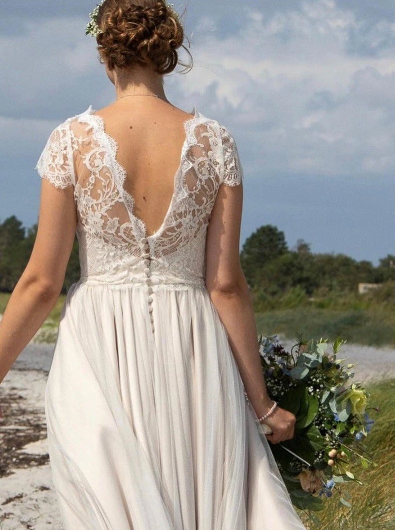 White Chantilly Lace - Dasha 5 White Chantilly Lace - Dasha - Image 5