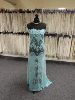 Turquoise Lace - Ruby