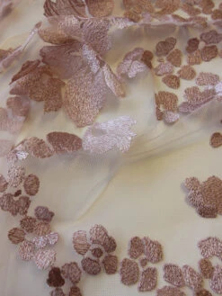 Dusky Pink Lace - Oba -Bridal Fabric Shop PinkLace Oba CloseUp
