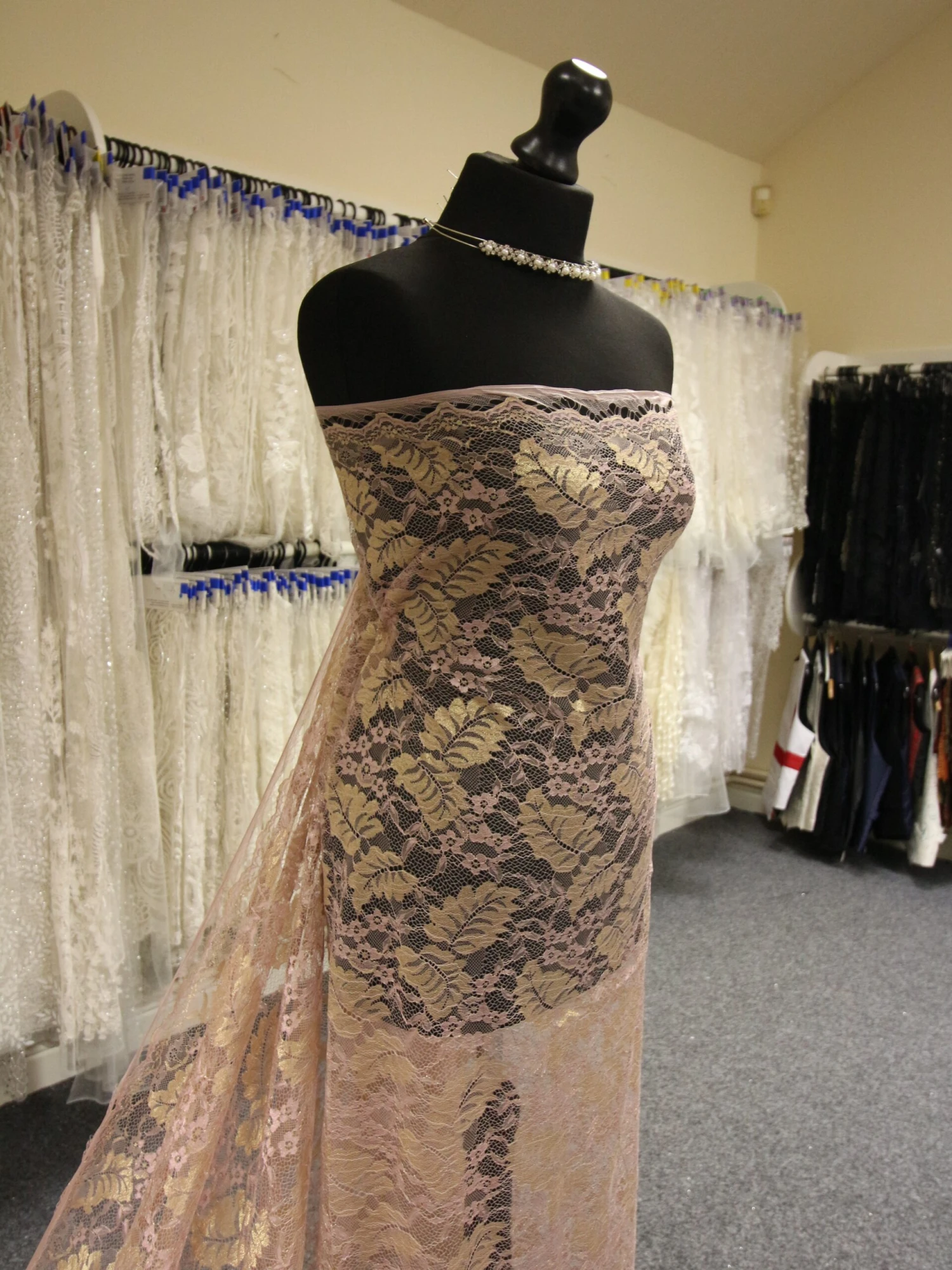 Pink Raschel Lace - Wren 5 Pink Raschel Lace - Wren - Image 5