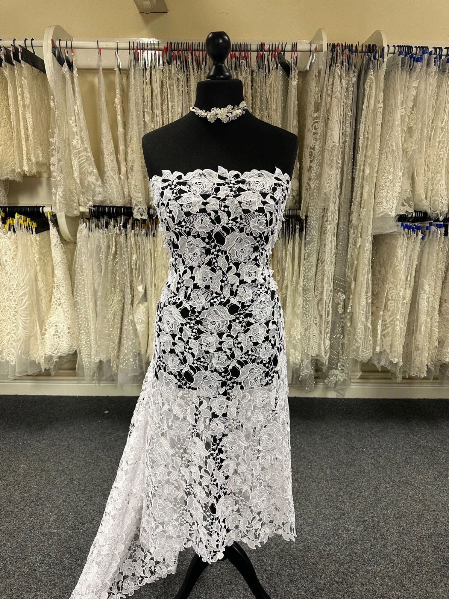 White Guipure Lace - Emma 1 White Guipure Lace - Emma