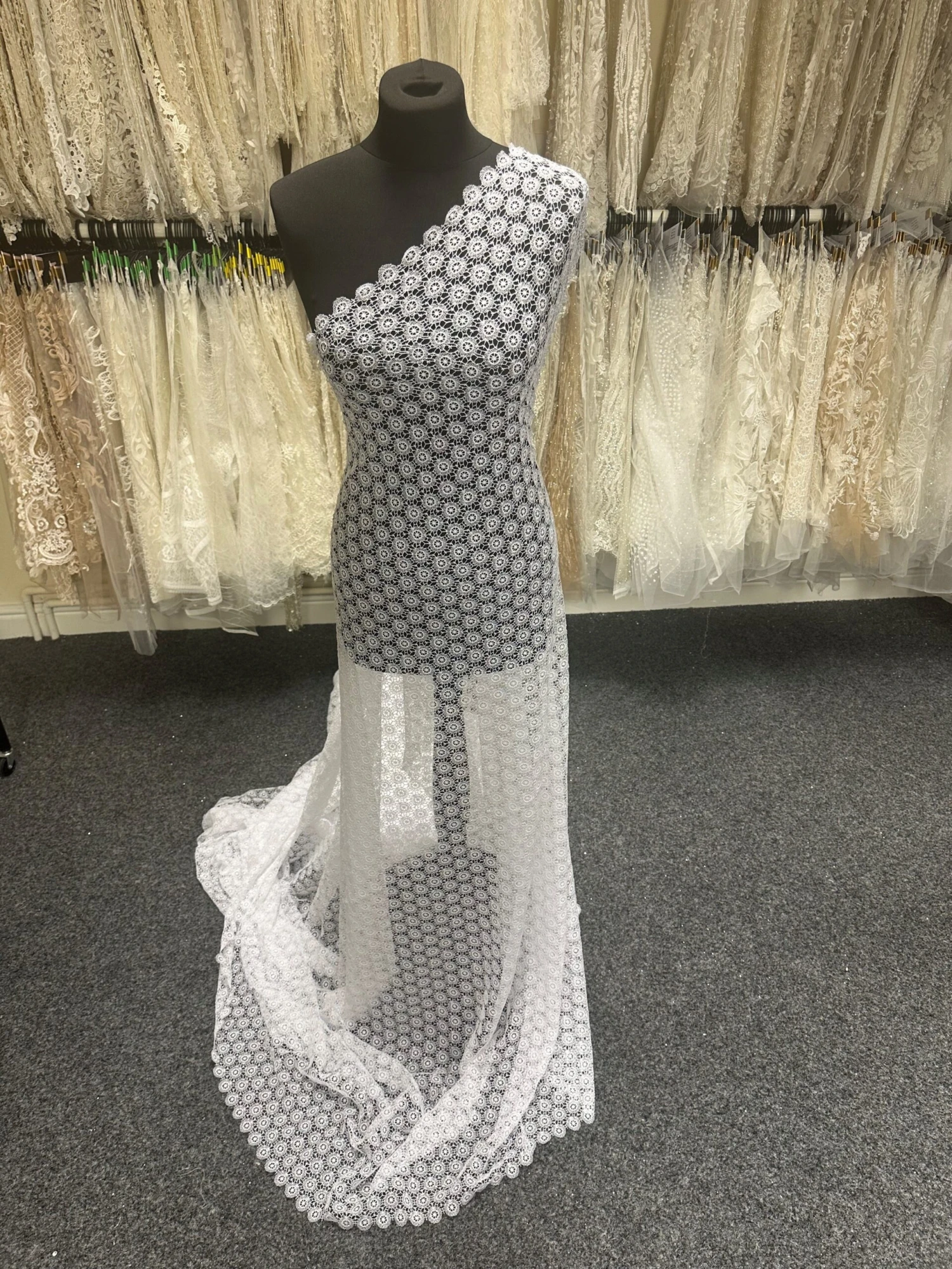 White Guipure Lace - Gordonia 1 White Guipure Lace - Gordonia