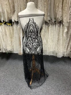 Black Embroidered Lace - Hortense