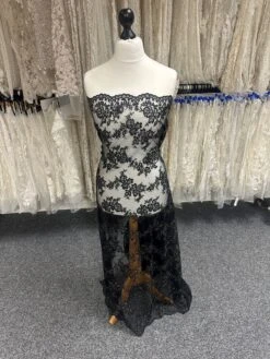 Black Raschel Lace - Jayne