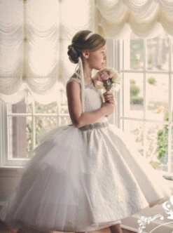 Soft White Chantilly Lace - Amy -Bridal Fabric Shop amy soft white dress3