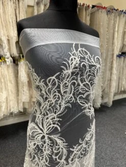 Ivory Beaded Lace - Zanobia -Bridal Fabric Shop b ddb33d76 e0a7 486e a944 308585c4b243