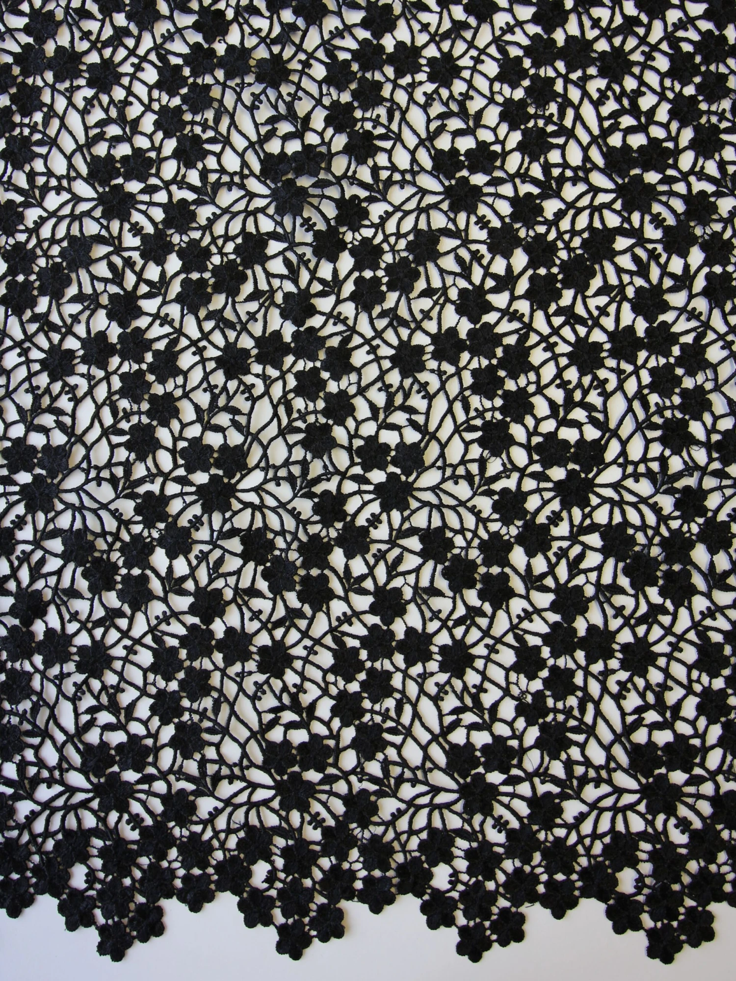 Black Guipure Lace - Ebba 2 Black Guipure Lace - Ebba - Image 2