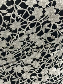 Silver Guipure Lace - Ebba -Bridal Fabric Shop c eb3d8776 c633 4ce7 99bc 584552ce37db