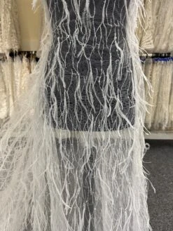 Ivory Feather Lace - Azzurra -Bridal Fabric Shop dd
