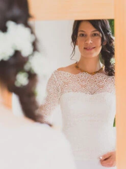 Ivory Guipure Lace – Isabella -Bridal Fabric Shop isabellalace1