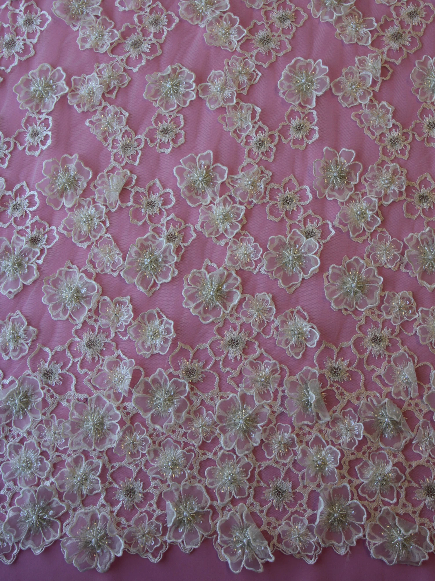 Ivory Flower Lace - Arianna 4 Ivory Flower Lace - Arianna - Image 4