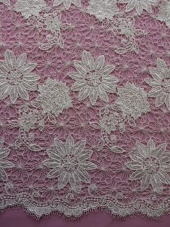 Ivory Guipure Lace - Lola -Bridal Fabric Shop ivory lace lola