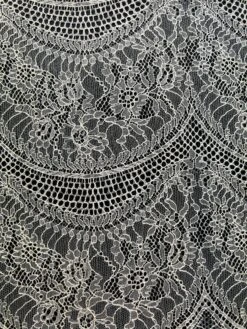 Ivory Chantilly Lace - Jocelyn -Bridal Fabric Shop jOCELYN