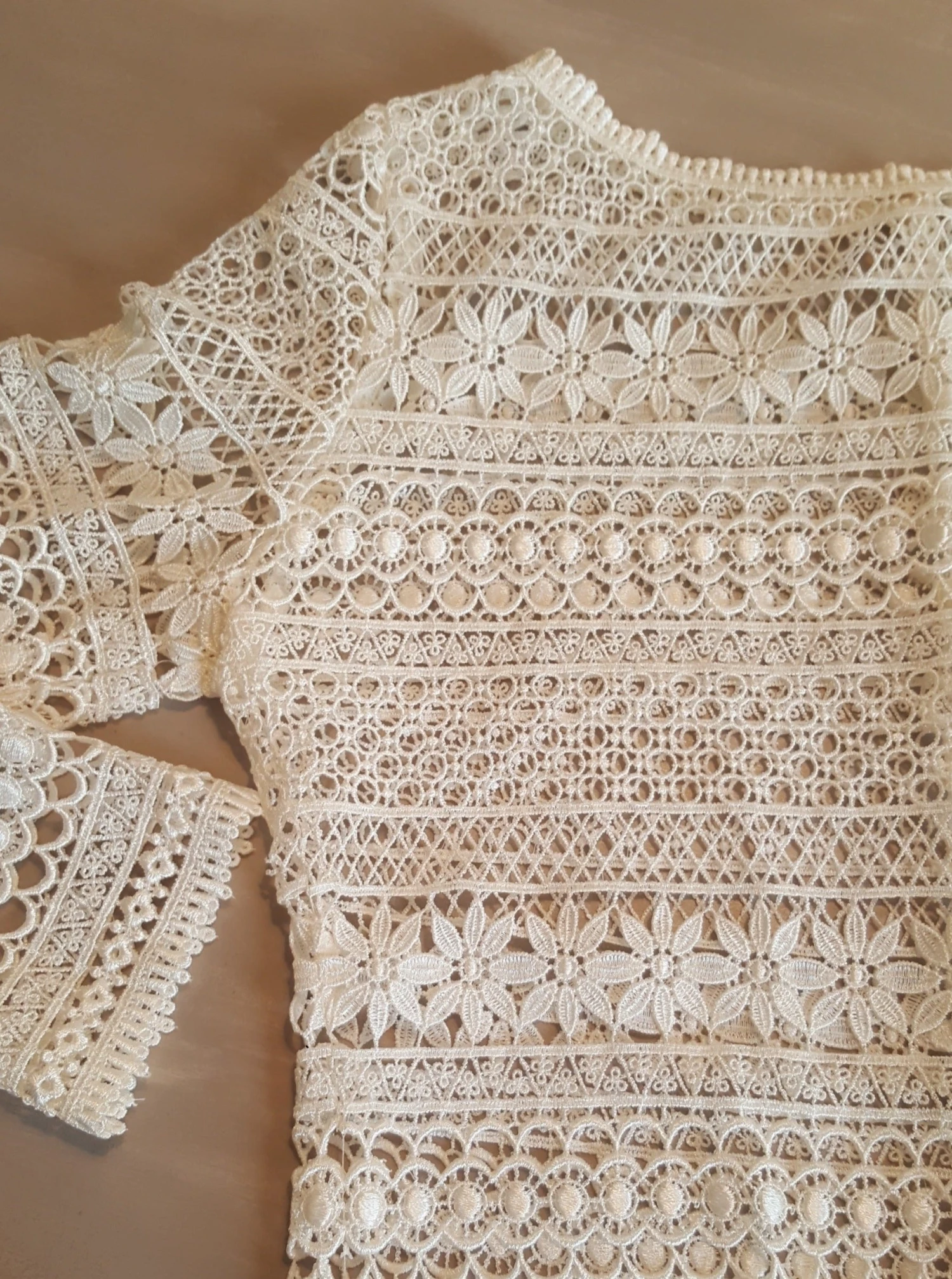 Ivory Guipure Lace - Gretel 8 Ivory Guipure Lace - Gretel - Image 8