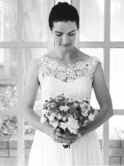 White Guipure Lace - Lucy -Bridal Fabric Shop wedding dres using white guipure bridal lace lucy